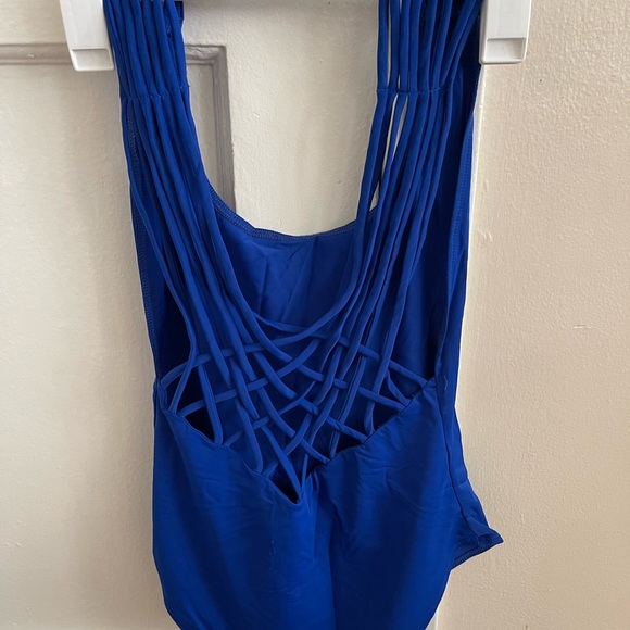 Shirt - Picture 2 of 3